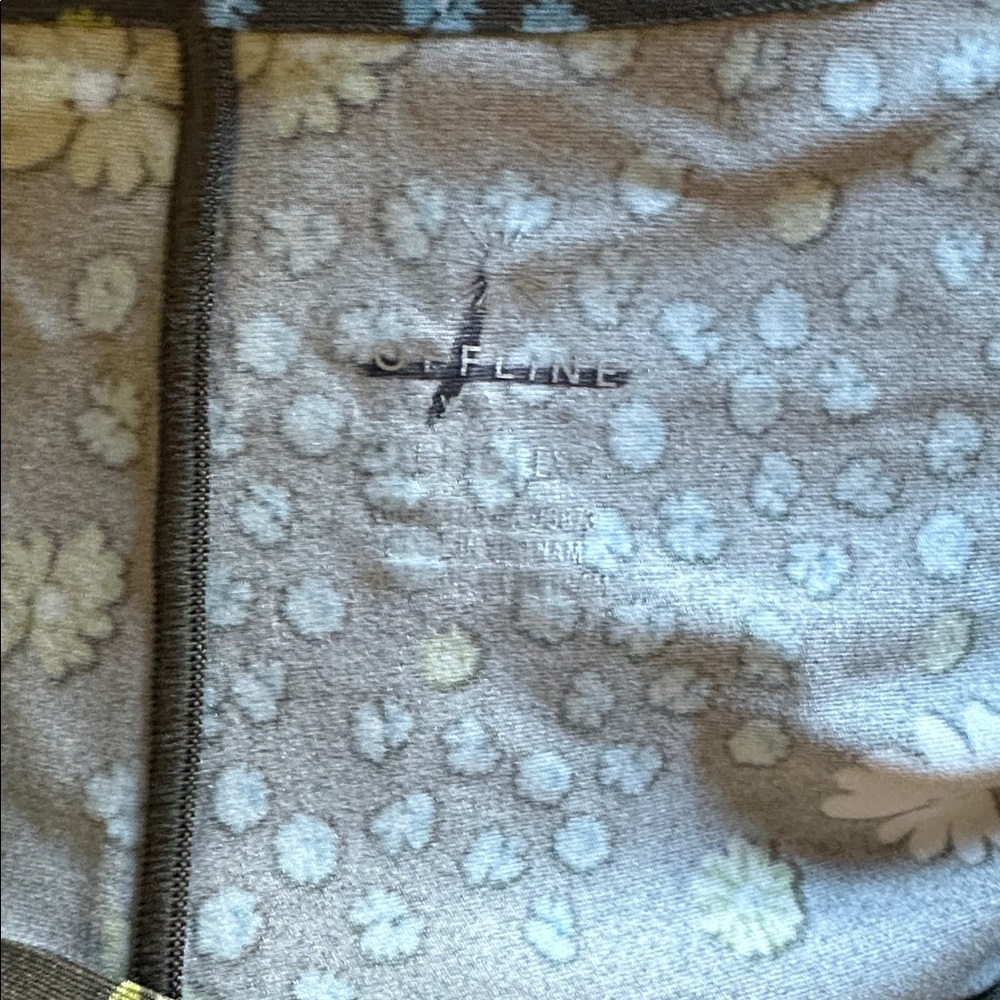 Arie romper 3” inseam floral pattern - Picture 4 of 5